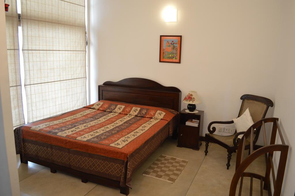 Star Class Comfort In Capital City Battaramulla Room photo